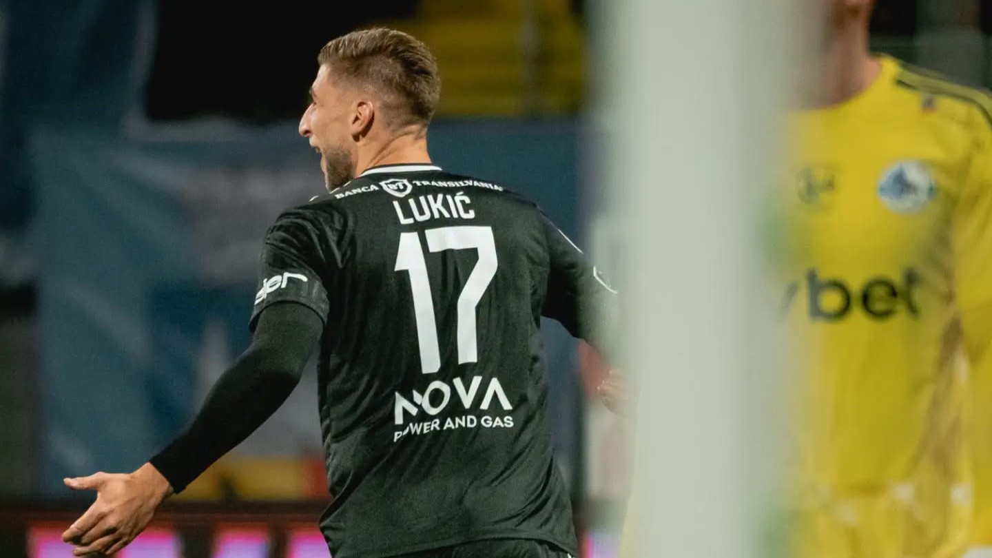 Nezaustavljivi Jovo Lukić: Hat-trick za pamćenje!